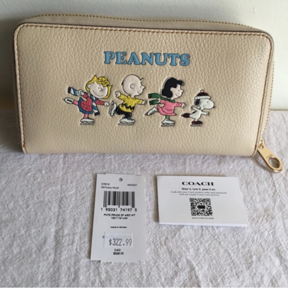 Coach x Peanuts Beige Long Zip Around Wallet